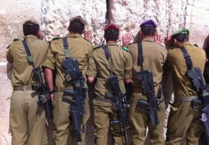 IDF Soldiers at the Western Wall (Photo credit: Israel Defense Forces)