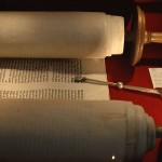 A Sefer Torah, the traditional form of the Hebrew Bible, is a scroll of parchment. (Photo credit: Wikipedia)